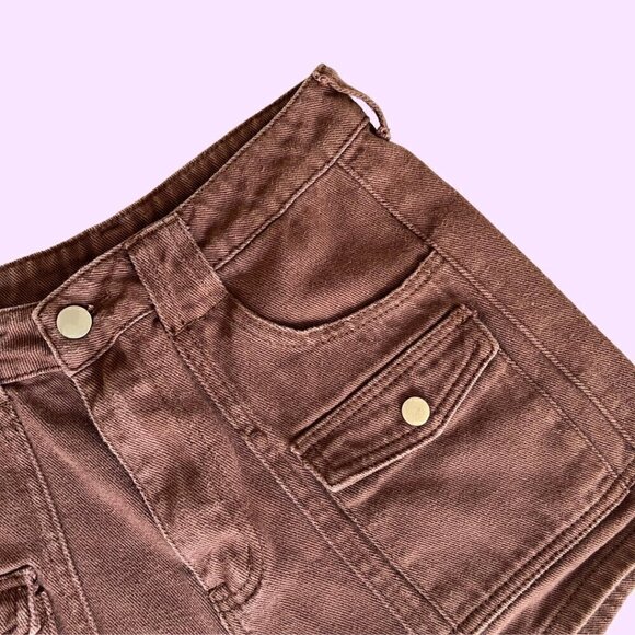 Brown "cargo style" Shorts - Picture 2 of 4
